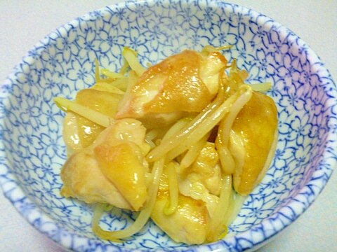 簡単♪おつまみ♪とりもも肉ともやしの中華炒め